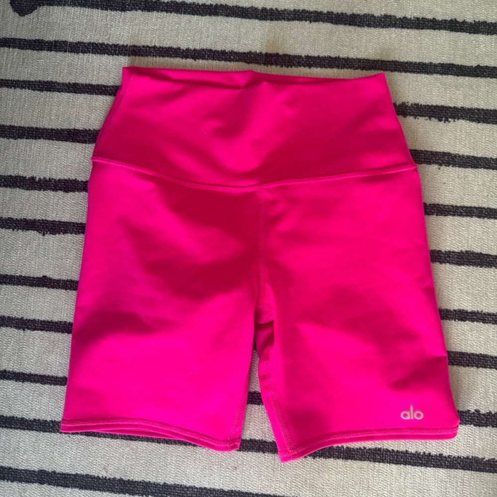 ALO Yoga Women's Bright Pink Bike Shorts